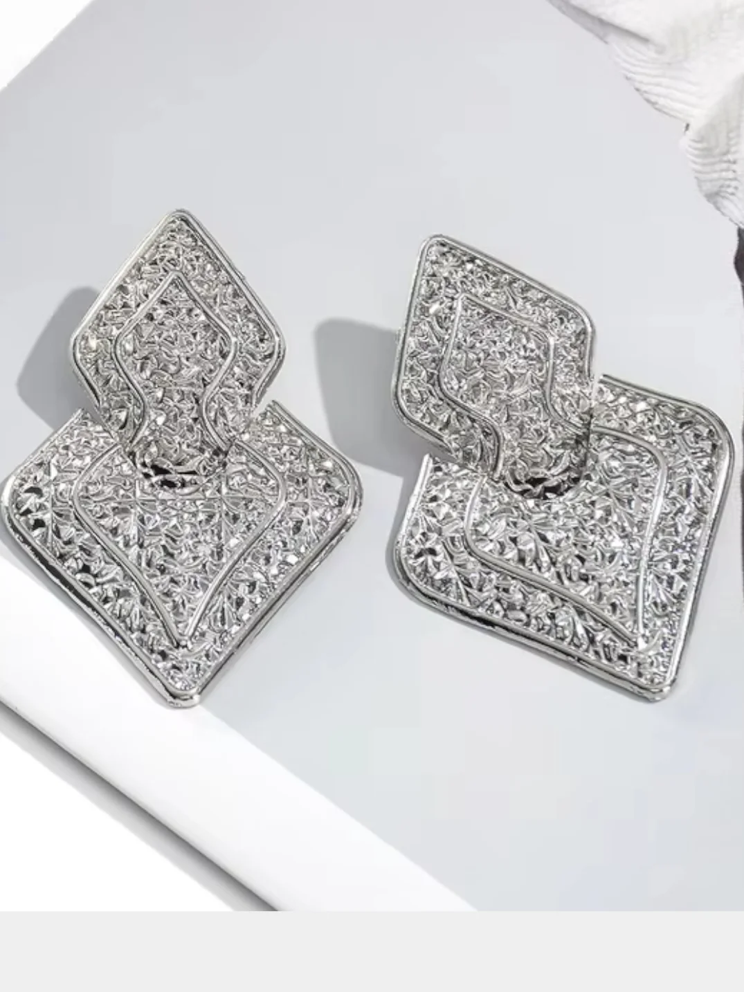 Серебряный серьги массивные, женские