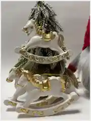 Золотой набор новогодних игрушек из гипса