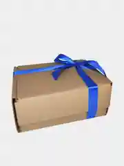 Бежевый подарочная коробка, 22 х 16,5 х 10 см, с наполнителем и атласной лентой