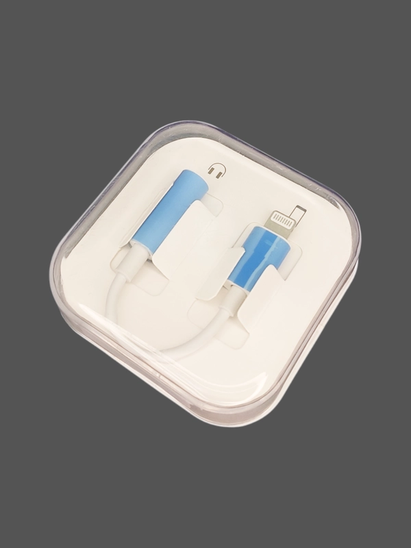 Адаптер LIGHTNING - AUX BLUETOOTH LA01 (белый)