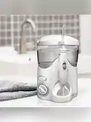 Ирригатор для полости рта Waterpik WP-100 EU Ultra белый
