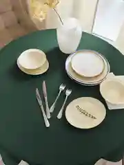 Зеленый скатерть 200х145 и 148х148 см, прямоугольная, круглая, однотонная, текстильная