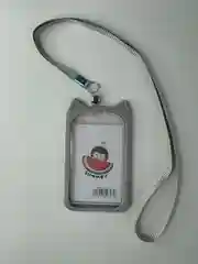 Бежевый меланж бейдж с ушками Котик, с рулеткой, силиконовая оправа, для пропуска, чехол карты, с лентой