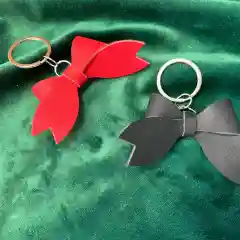 Брелок бантик