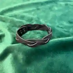 Черный кожанный браслет