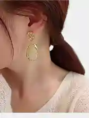 Бежевый серьги женские