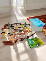 Игровой набор животных/Подарочный набор животных в контейнере/Фигурки животных /Игрушки