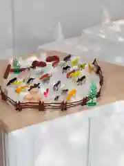 Игровой набор животных/Подарочный набор животных в контейнере/Фигурки животных /Игрушки