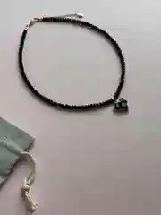 Черный чокер из хрусталя "Сердце" с цирконом