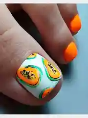 Манго накладные ногти педикюр