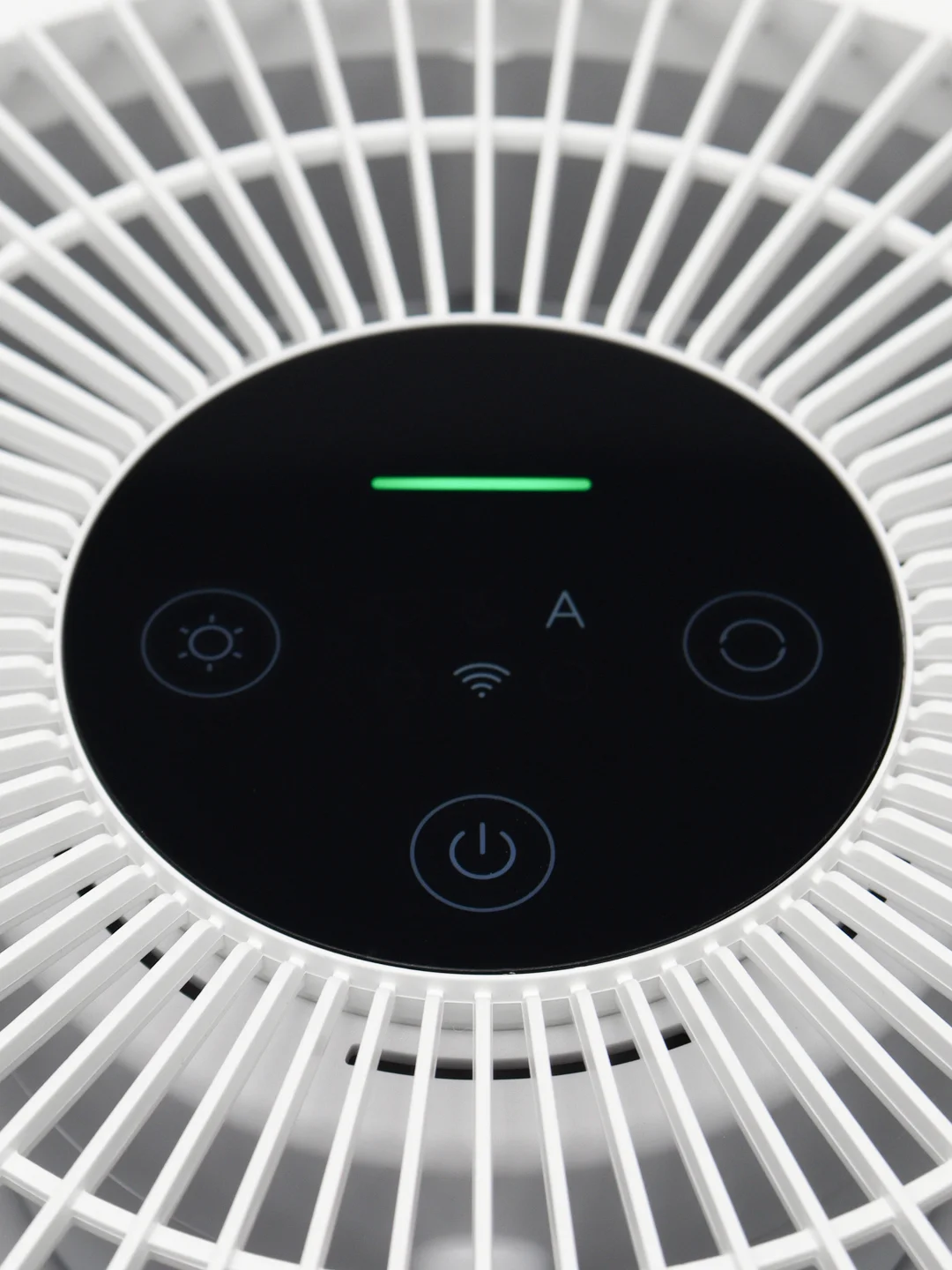 Белый очиститель воздуха Xiaomi Smart Air Purifier 4 Compact, AC-M18-SC