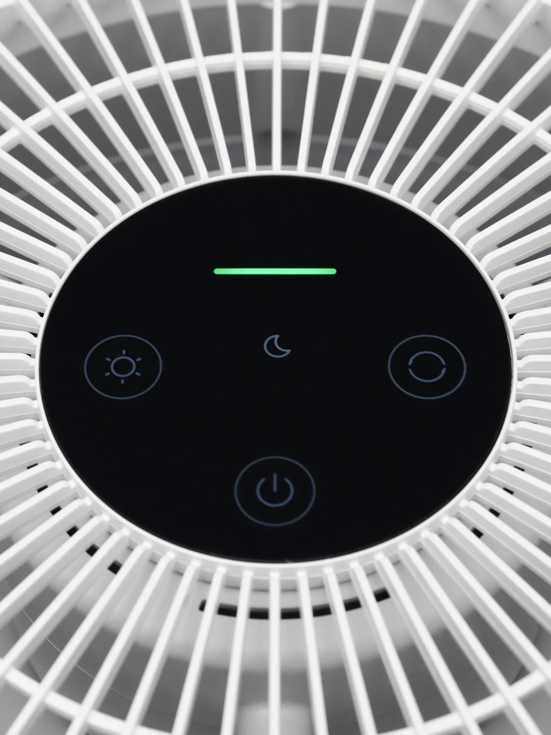 Белый очиститель воздуха Xiaomi Smart Air Purifier 4 Compact, AC-M18-SC