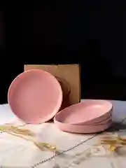 Розовый тарелки многоразовые пластиковые