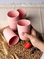 Розовый экостаканы многоразовые из пшеницы