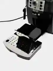 Кофемашина DeLonghi ECAM22.110.B, ручной капучинатор, 15 бар, 1.8 л