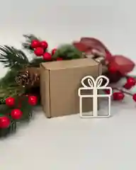 Набор из 10 ёлочных игрушек "Подарок"