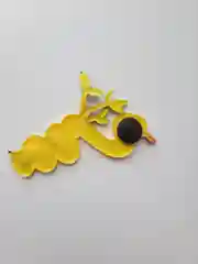 Желтый магнит змея