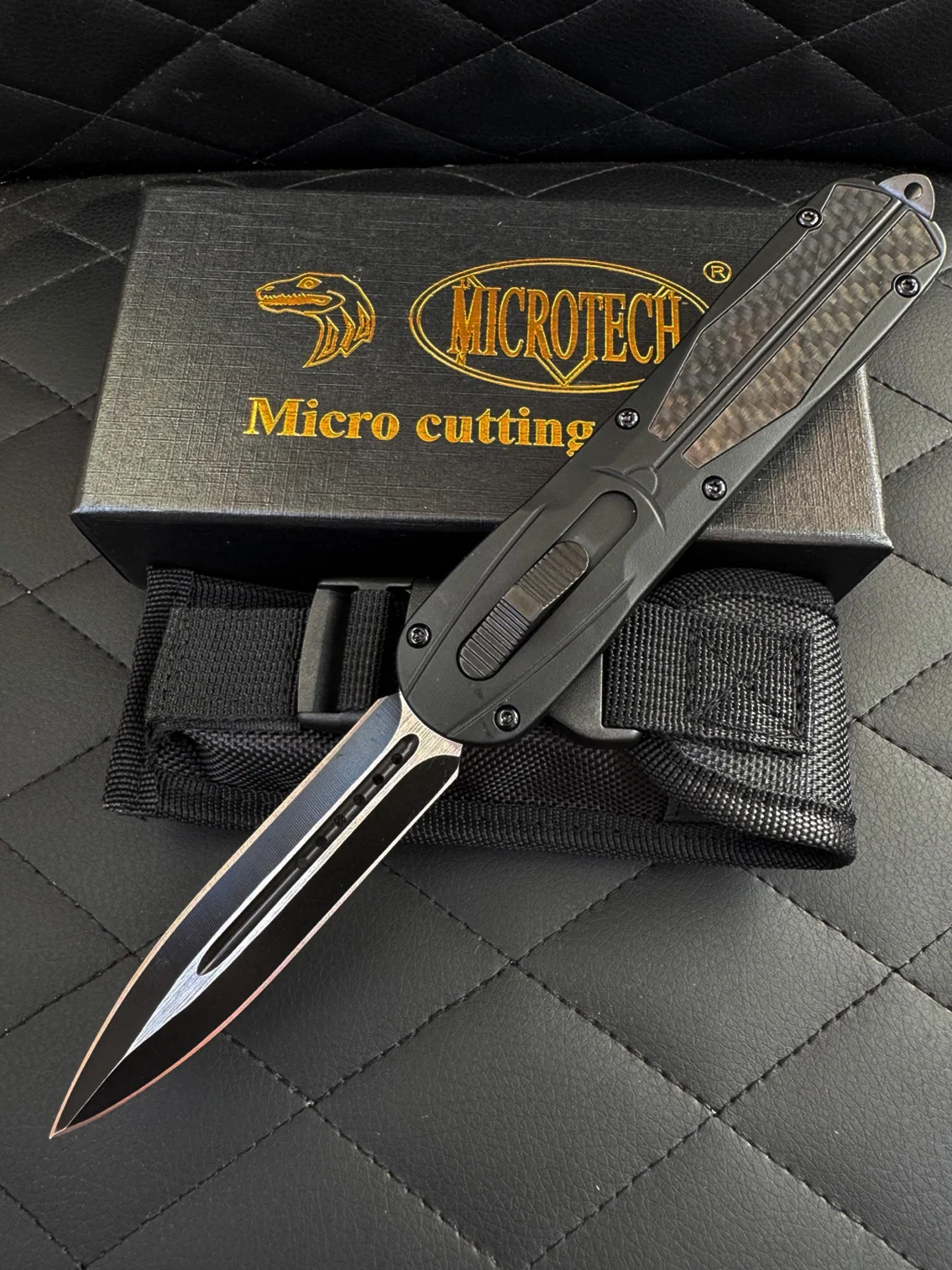 Складной нож Microtech с двусторонней заточкой, фронтально-выкидной, автоматический