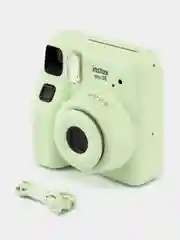 Зеленый фотоаппарат моментальной печати Fujifilm Instax Mini SE