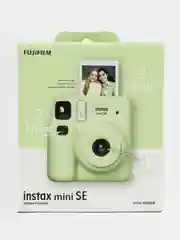 Зеленый фотоаппарат моментальной печати Fujifilm Instax Mini SE
