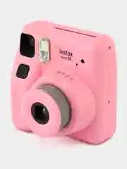 Розовый фотоаппарат моментальной печати Fujifilm Instax Mini SE