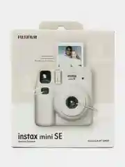 Серый фотоаппарат моментальной печати Fujifilm Instax Mini SE