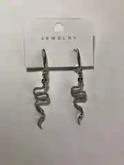Серебряный серьги змеи