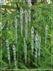 Сосульки на елку