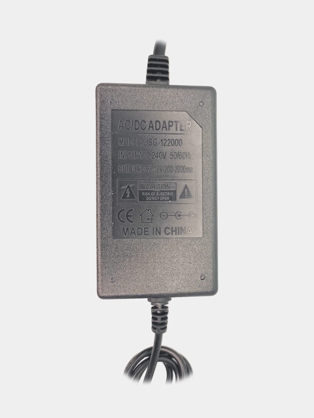 Блок питания универсальный с регулировкой напряжения 3-12V/2A 5,5*2,5мм