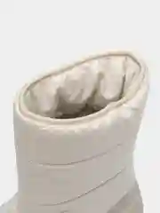 Дутики женские