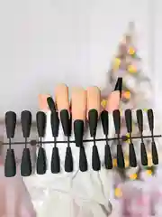 Черный длинные накладные ногти-типсы с клеем
