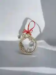 Ёлочные игрушки из дерева