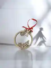 Ёлочные игрушки из дерева