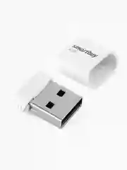 Белый флеш-накопитель 4 Gb SmartBuy LARA