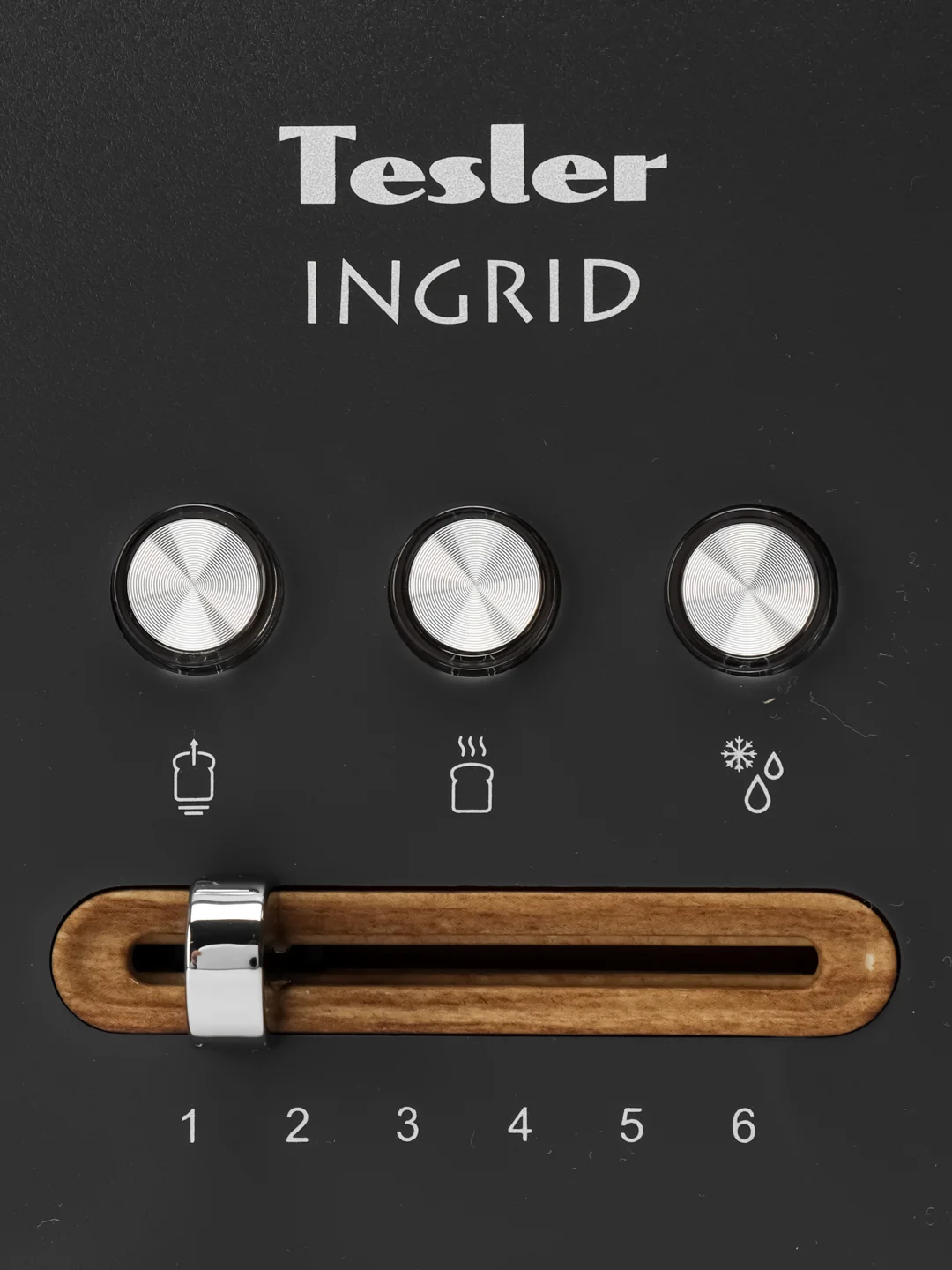 Тёмно-серый тостер TESLER TT-140