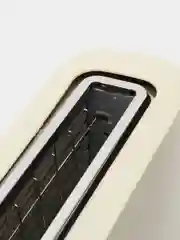 Бежевый тостер TESLER TT-140