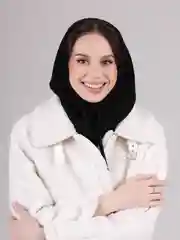 Черный капор женский вязаный