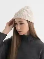 Молочный шапка  рваная , шапка бини
