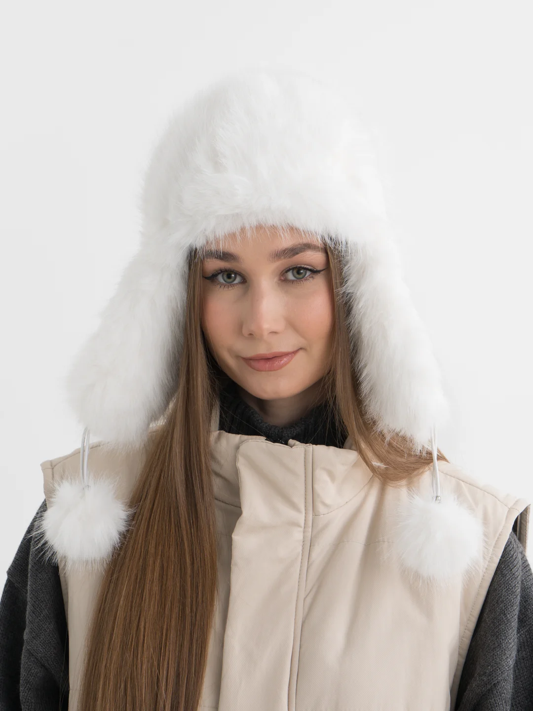 Белый шапка ушанка, меховая