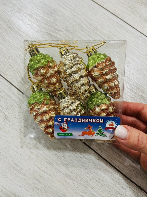Елочные игрушки, новогодние украшения на елку: шишки, сапожок, снеговик
