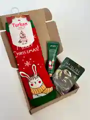 Красный подарочный набор женский новогодний, носки новогодние