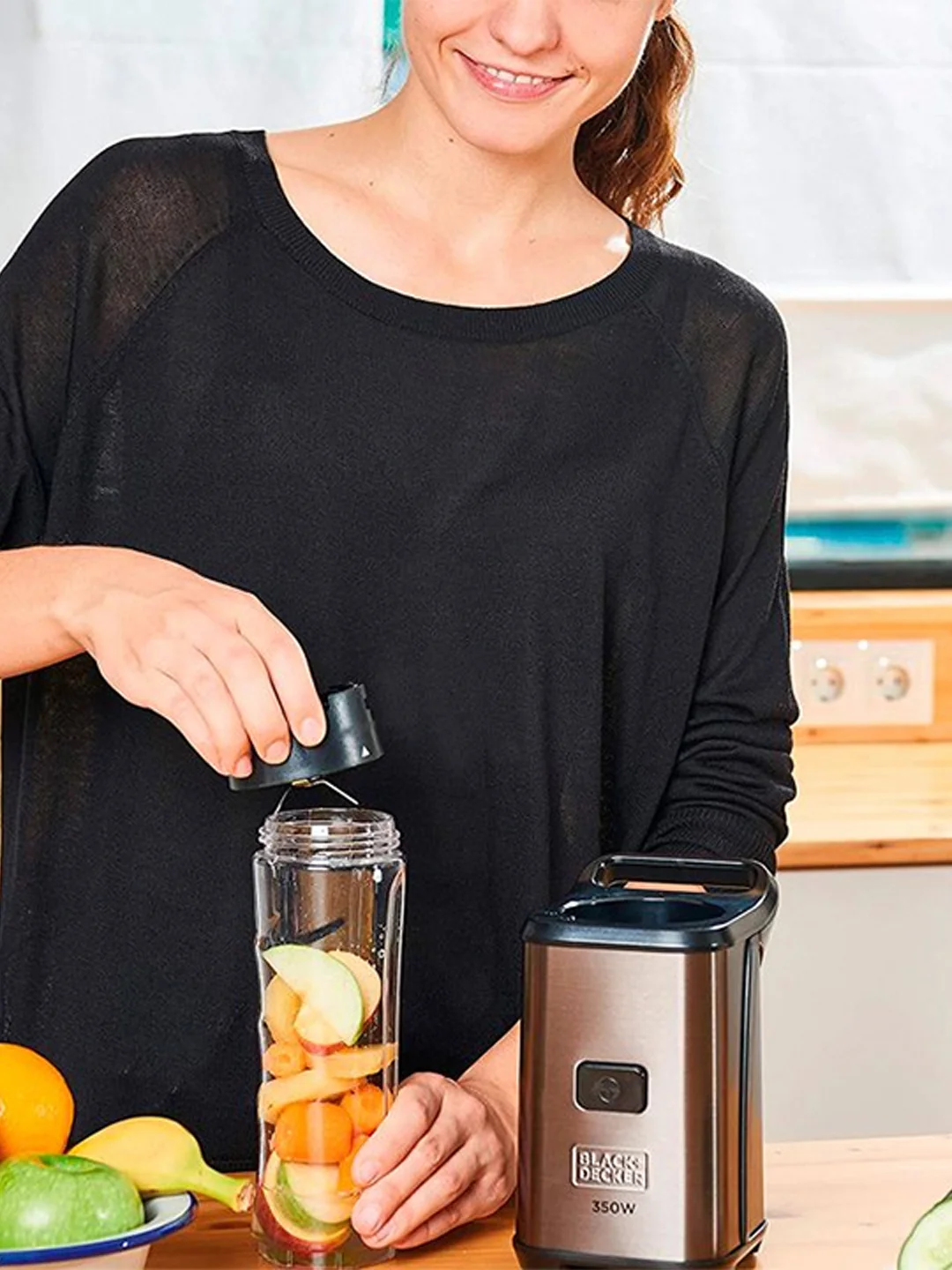 Блендер Black+Decker BXJBA350E