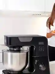 Кухонный комбайн Black+Decker BXKM1001E