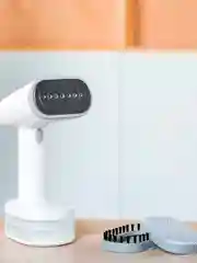 Отпариватель Black+Decker BXGS1600E