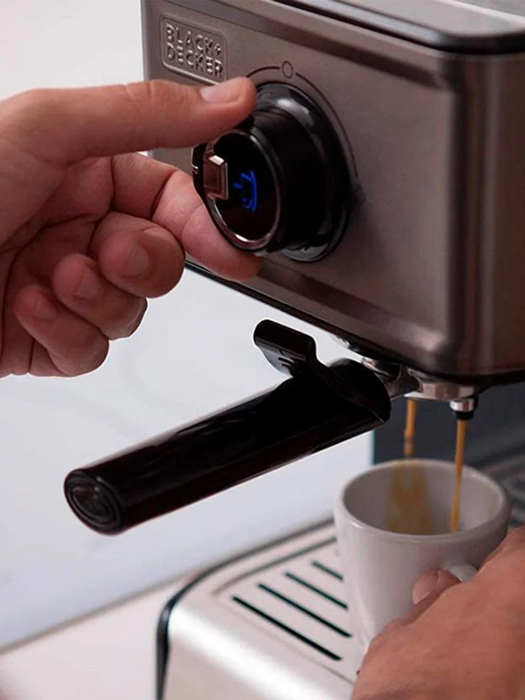 Кофеварка Black+Decker BXCO1200E