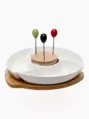 Белый менажница с 3 секциями 25х25х6 см Elan Gallery Айсберг,с 3 шпажками, на подставке