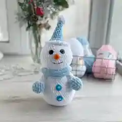 Набор для вязания мягкой игрушки амигуруми "Снеговик", 34-35 см