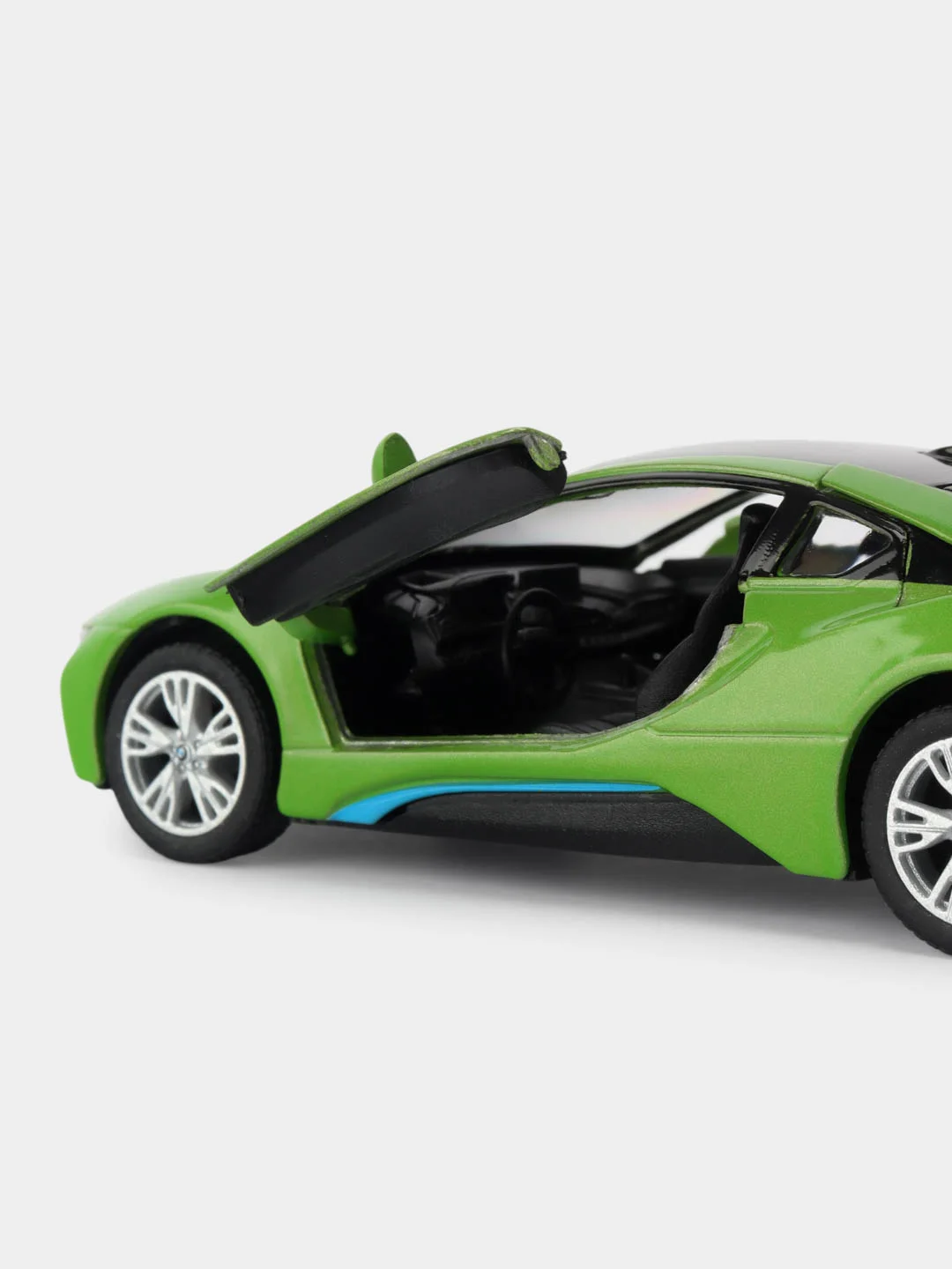 Зеленый масштабная модель авто 1:36 BMW i8