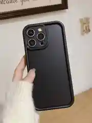 Черный чехол для iPhone 16/15/14/13/12/11/Pro/Max/Plus противоударный