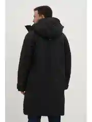 Черный утепленное пальто с капюшоном